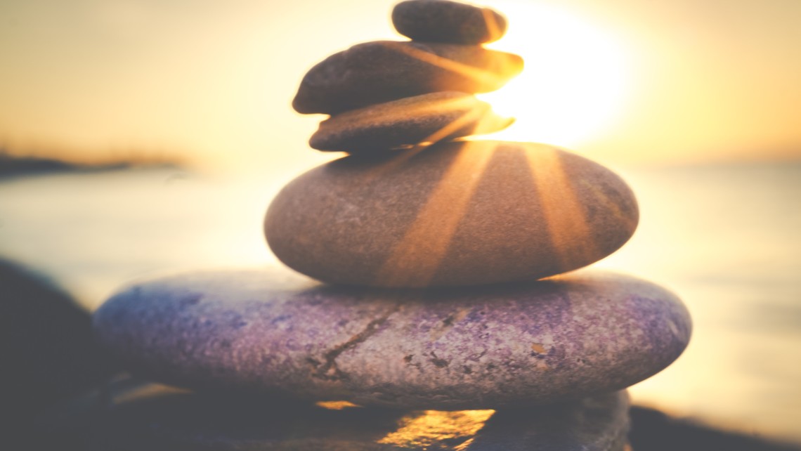 5 stones image